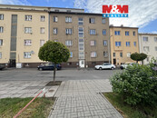 Pronájem bytu 3+1, 83 m2, Slaný, ul. Stehlíkova, cena 16000 CZK / objekt / měsíc, nabízí 