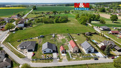 Prodej pozemku k bydlení, 1023 m2, Vesce, cena 1534500 CZK / objekt, nabízí 