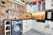 Prodej bytu 2+1, 62 m2, DV, Chomutov, ul. Holešická, cena 2499000 CZK / objekt, nabízí 