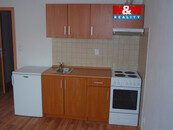 Pronájem bytu 1+kk, 31 m2, Strakonice, ul. Jezerní, cena 12000 CZK / objekt / měsíc, nabízí 