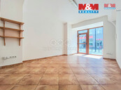 Pronájem obchod a služby, 23 m2, Slaný, ul. Husova
