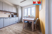 Prodej bytu 4+1, 74 m2, Větrušice, ul. Jižní, cena 7249000 CZK / objekt, nabízí 