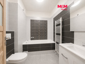 Prodej bytu 3+kk, 85 m2, Břežany II