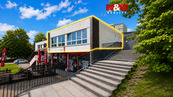 Pronájem obchod a služby, 82 m2, Louny, ul. Náměstí B. Rejta, cena 20000 CZK / objekt / měsíc, nabízí M&M reality holding a.s.
