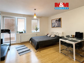 Pronájem bytu 1+kk v Praze 10, 40 m2, ul. Boloňská, cena 14000 CZK / objekt / měsíc, nabízí 