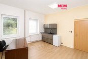 Pronájem kanceláře, 43 m2, Ostrava, ul. Kutuzovova, cena 9500 CZK / objekt / měsíc, nabízí M&M reality holding a.s.