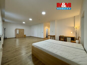 Pronájem bytu 1+1, 64 m2, Ostrava, ul. Ruská, cena 11000 CZK / objekt / měsíc, nabízí 