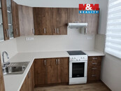 Pronájem bytu 3+1 v Veselí nad Lužnicí, ul. Pod Markem, cena 18000 CZK / objekt / měsíc, nabízí 