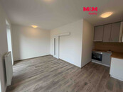 Pronájem bytu 1+kk, 28 m2, Český Brod, ul. Langova
