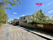 Prodej ateliéru 1+kk, 18 m2, Praha, ul. Mošnova, cena 3900000 CZK / objekt, nabízí M&M reality holding a.s.