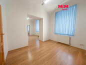 Pronájem obchod a služby, 30 m2, Bruntál, ul. Jesenická, cena 10000 CZK / objekt / měsíc, nabízí M&M reality holding a.s.