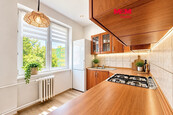 Prodej bytu 3+1, 64 m2, Krnov, ul. Maxima Gorkého, cena 3699000 CZK / objekt, nabízí 
