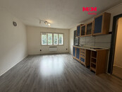 Prodej bytu 1+kk, 23 m2, Benešov nad Ploučnicí, ul. Nádražní, cena 1170000 CZK / objekt, nabízí 