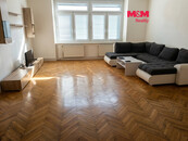 Pronájem bytu 3+1, 120 m2, Opava, ul. Krnovská, cena 22000 CZK / objekt / měsíc, nabízí 
