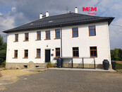 Pronájem veterinární ordinace s bytem 2+1, Václavice
