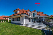 Prodej rodinného domu, 379 m2, Mukařov, ul. Do Vrchu, cena 31990000 CZK / objekt, nabízí 