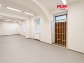 Pronájem obchod a služby, 110 m2, Štětí, ul. mírové náměstí, cena 18000 CZK / objekt / měsíc, nabízí 