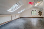 Pronájem obchod a služby, 47 m2, Ostrava, ul. Radniční, cena 4800 CZK / objekt / měsíc, nabízí 