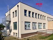 Pronájem kanceláří v Pardubicích, Starých Čívicích, 140 m2, cena 35000 CZK / objekt / měsíc, nabízí 
