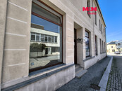 Pronájem obchod a služby, 12 m2, Karviná, ul. Hrnčířská, cena 5000 CZK / objekt / měsíc, nabízí M&M reality holding a.s.