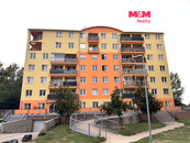 Pronájem bytu 1+kk, 32 m2, Klecany, ul. V Honech