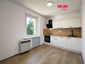 Pronájem bytu 2+1, 61 m2, Karlovy Vary, ul. Nejdecká, cena 13500 CZK / objekt / měsíc, nabízí 