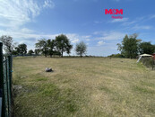 Pronájem pozemku k bydlení, 1645 m2, Uhlířské Janovice, cena 5000 CZK / objekt / měsíc, nabízí 