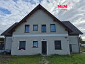 Pronájem bytu 3+1 74 m2 v Janově u Nového Boru, cena 18500 CZK / objekt / měsíc, nabízí 
