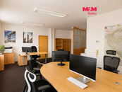 Pronájem obchod a služby, 56 m2, Svitavy, ul. Nerudova, cena 9200 CZK / objekt / měsíc, nabízí 