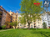 Prodej bytu 1+kk, 22 m2, Praha, ul. Kolbenova, cena 5650000 CZK / objekt, nabízí 