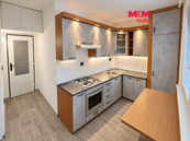 Pronájem bytu 2+1, 60 m2, Hradec Králové, ul. Brožíkova