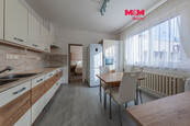 Prodej bytu 3+1, 64 m2, Karlovy Vary, ul. Šumavská, cena 3499000 CZK / objekt, nabízí 