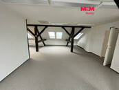 Pronájem kancelářského prostoru, 122 m2, ul. Nemocniční, cena 12900 CZK / objekt / měsíc, nabízí M&M reality holding a.s.