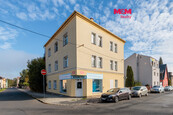 Pronájem bytu 1+1, 33 m2, Karlovy Vary, ul. Holečkova, cena 15500 CZK / objekt / měsíc, nabízí 