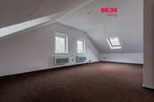 Pronájem kanceláří, 40 m2, Jeseník, ul. nám. Svobody, cena 12000 CZK / objekt / měsíc, nabízí 