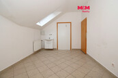 Pronájem obchod a služby, 14 m2, Chlumec nad Cidlinou, cena 2600 CZK / objekt / měsíc, nabízí 