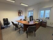 Pronájem kancelářských prostor v centru Pelhřimova, cena 5000 CZK / objekt / měsíc, nabízí AD reality Alena Domanská