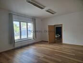 Pronájem kanceláře, obchodních prostor Ostrava- Svinov, Nad Porubkou, cena 10900 CZK / objekt / měsíc, nabízí 