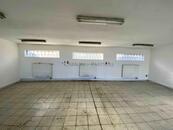 Pronájem garáže 57m2 ulice Tichá, Ostrava - Svinov, cena 8550 CZK / objekt / měsíc, nabízí 