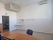 Ordinace ve zdravotním středisku Katka, Opava, ul. Partyzánská, cena 13000 CZK / objekt / měsíc, nabízí 
