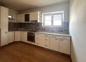 Most, pronájem bytu 3+1+B, ul. Pod Resslem, 87 m2, cena 16500 CZK / objekt / měsíc, nabízí 