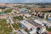 Prodej stavebního pozemku, vhodného pro komeční využití, k.ú. Znojmo-louka, cena 3500000 CZK / objekt, nabízí Nemovitosti Znojmo s.r.o.