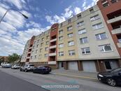 Moderní a plně zařízený byt 1+1 k pronájmu Gagarinova 3, Znojmo, cena 11000 CZK / objekt / měsíc, nabízí 