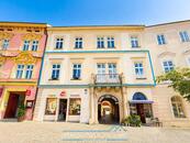 Pronájem komerční nemovitosti, 138m2, 1-2 kanceláře, ul. Horní náměstí, Znojmo, cena 15000 CZK / objekt / měsíc, nabízí 
