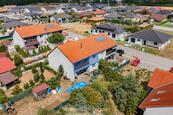 Prodej bytu 3+1 s balkonem, 89m2, k.ú. Hevlín, cena 3990000 CZK / objekt, nabízí 