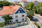 Prodej bytové jednotky 4+kk a 1+1, s celou půdou, ul. Sokolská, Znojmo, cena 6090000 CZK / objekt, nabízí Nemovitosti Znojmo s.r.o.