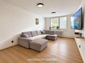 Pronájem bytu 3+1 s balkonem, po kompletní rekonstrukci, ul. Gagarinova, Znojmo, cena 18000 CZK / objekt / měsíc, nabízí 