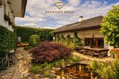 Prodej 1/2 rodinného domu 518m2, pozemek 1012m2, Mělník, cena cena v RK, nabízí Diamond Hills