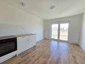 Pronájem nového bytu 2+kk ul.Husova Třebíč , cena 13500 CZK / objekt / měsíc, nabízí Jana Vitásková - Realitní makléř