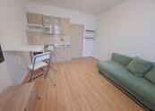 Pronájem bytu 1+kk na ul. Jechova-Moravské Budějovice , cena 7000 CZK / objekt / měsíc, nabízí Jana Vitásková - Realitní makléř